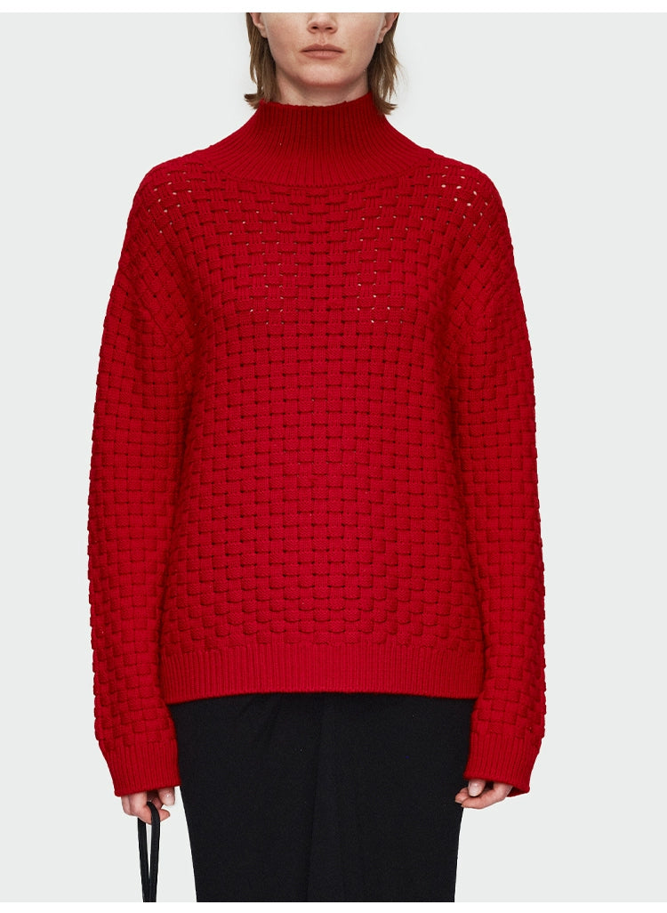 Red Plaid Woven Semi-turtleneck Pullover